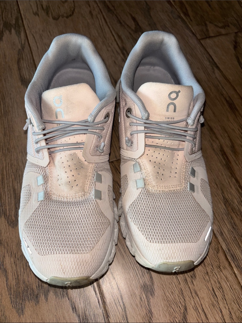 On Running Women's Sneakers in Pale Pink and Light Gray size 6